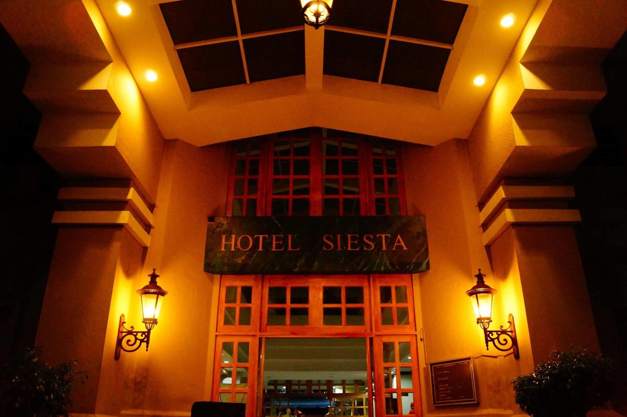 Siesta Hotel And Casino Antiguo Cuscatlan Bagian luar foto