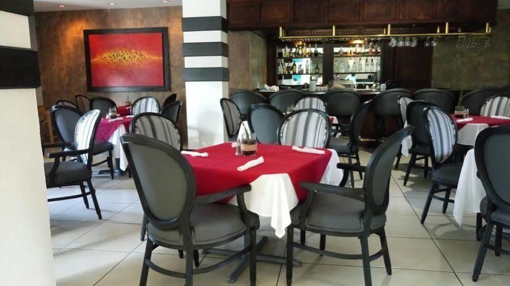 Siesta Hotel And Casino Antiguo Cuscatlan Bagian luar foto